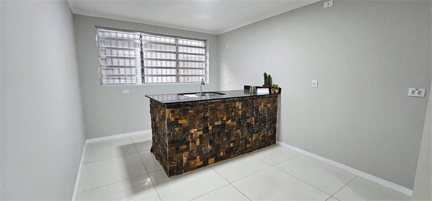 Sobrado à venda com 3 quartos, sendo 2 suítes, em Ferreira, São Paulo, SP