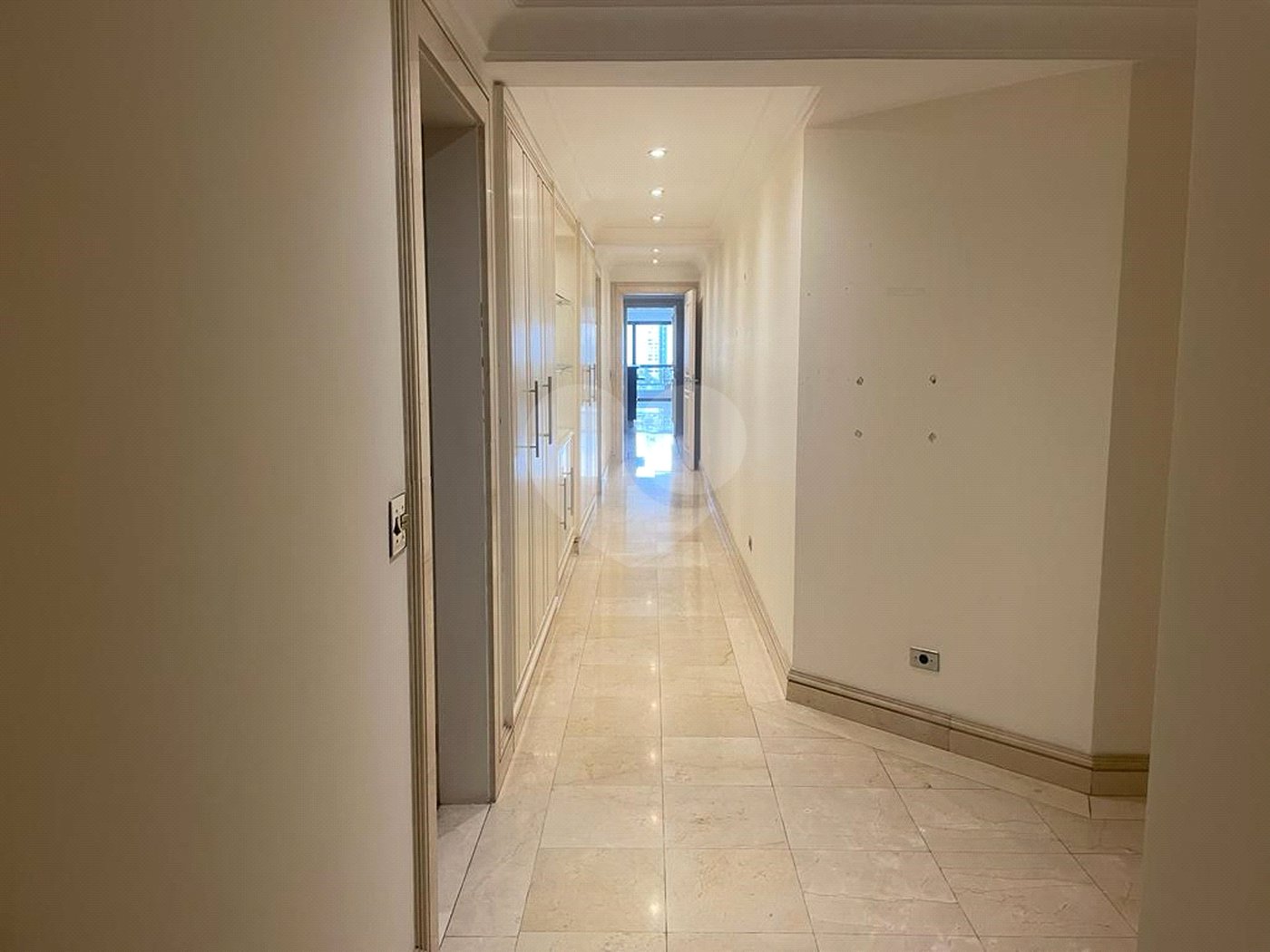 Apartamento à venda com 4 suítes em Vila Suzana, São Paulo, SP