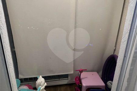 Apartamento à venda com 2 quartos em Conjunto Residencial Irai, Suzano, SP