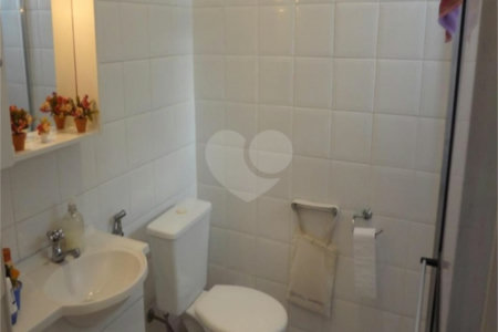 Sobrado à venda com 4 quartos, sendo 2 suítes, em Belenzinho, São Paulo, SP