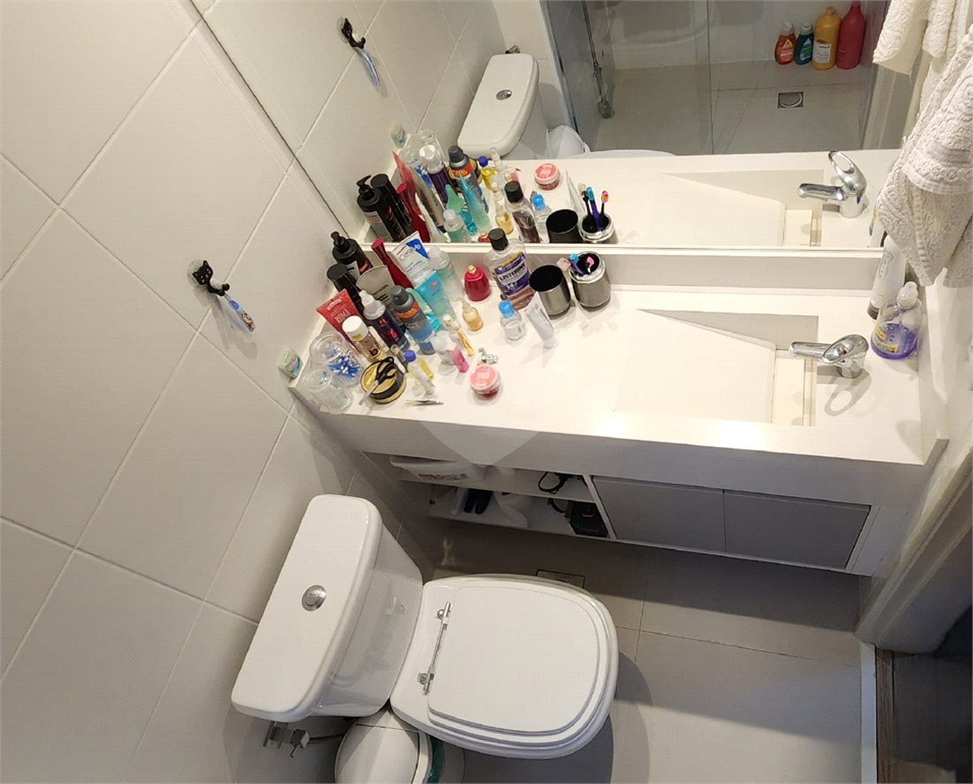 Apartamento à venda com 3 quartos, sendo 1 suíte, em Vila Campestre, São Paulo, SP