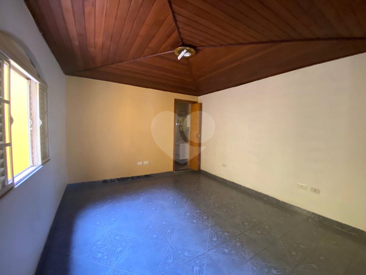 Sobrado à venda com 3 quartos, sendo 1 suíte, em Vila Guilherme, São Paulo, SP