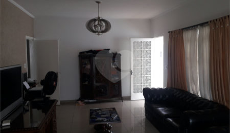 Casa à venda com 4 quartos, sendo 2 suítes,  em Santana, São Paulo, SP