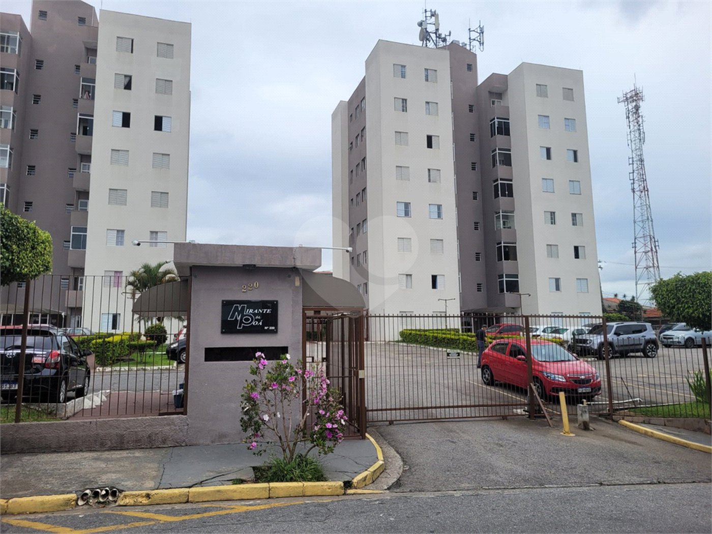 Apartamento à venda com 2 quartos em Vila Júlia, Poá, SP