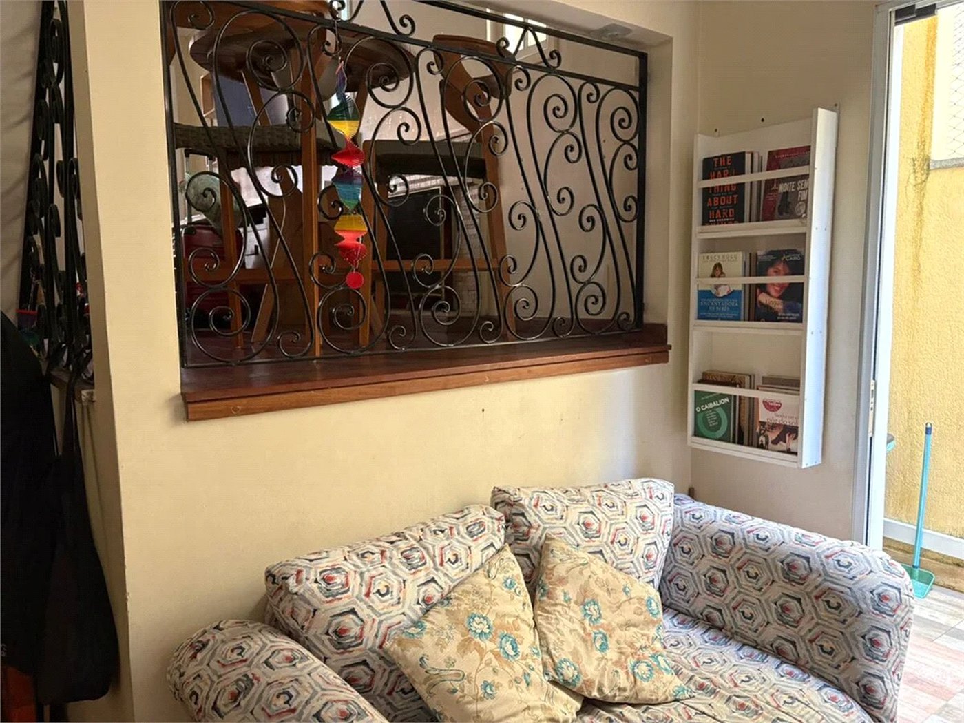 Casa à venda com 3 quartos, sendo 1 suíte, no condomínio Villagio Vicino, São Paulo - SP