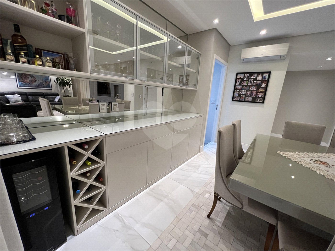 Apartamento à venda com 3 suítes em Jardim Arpoador, São Paulo, SP