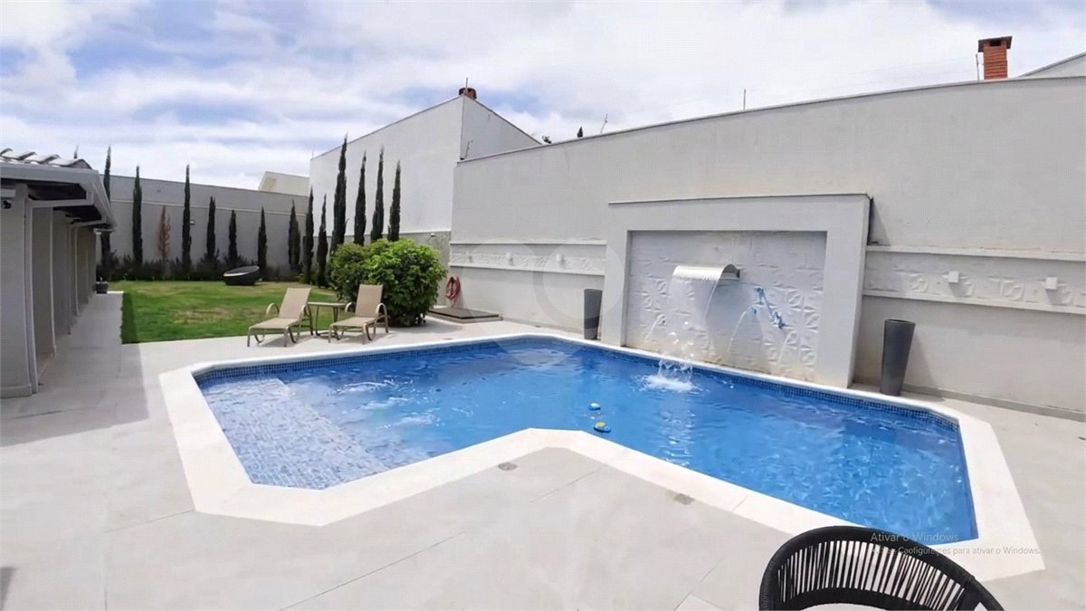 Casa à venda com 5 quartos, sendo 2 suítes, em Jardim das Roseiras, Araraquara, SP