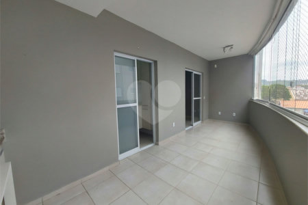 Apartamento à venda com 2 quartos, sendo 1 suíte, em Santa Claudina, Vinhedo, SP