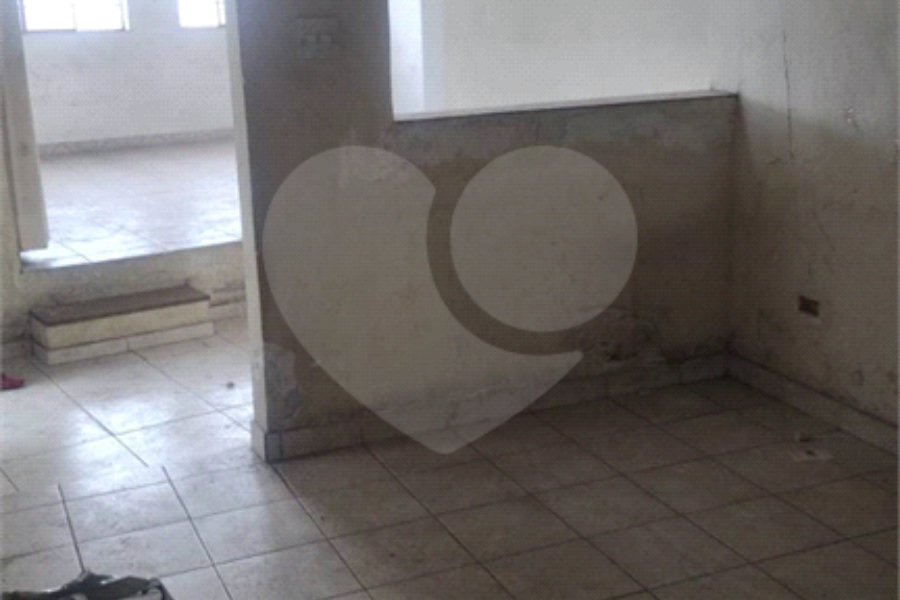 Sobrado à venda com 2 quartos em Vila Maria, São Paulo, SP