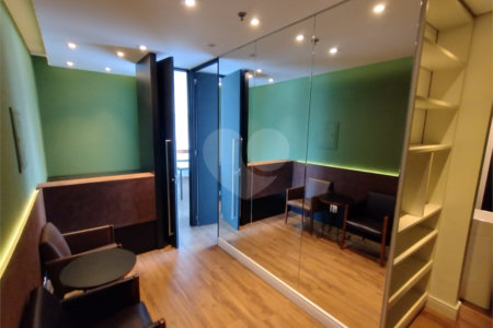 Sala à venda no Centro, Mogi das Cruzes, SP