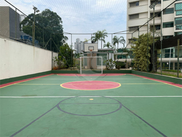 Apartamento à venda com 3 suítes em Brooklin, São Paulo, SP