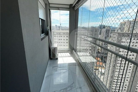 Apartamento à venda com 2 quartos, sendo 1 suíte, em Barra Funda, São Paulo, SP