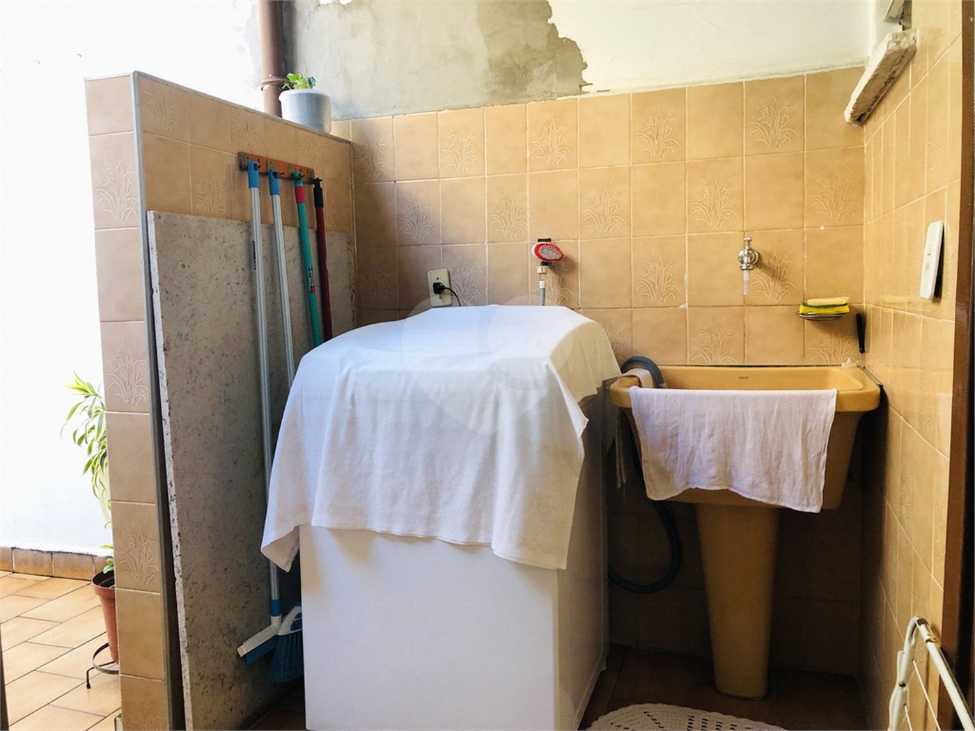 Sobrado à venda com 3 quartos em Tremembé, São Paulo, SP