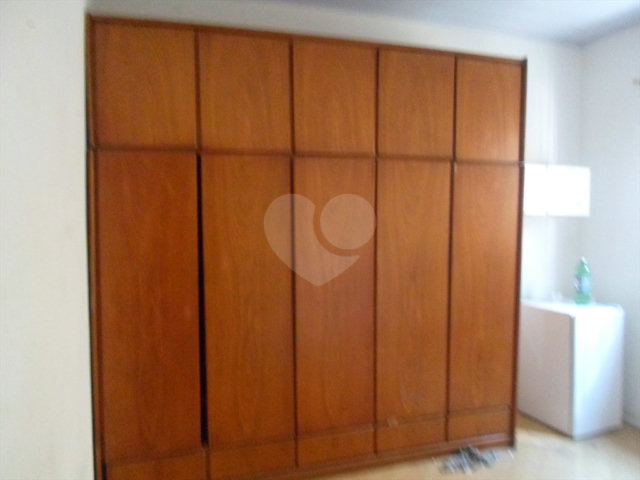 Sobrado à venda com 8 quartos, sendo 7 suítes,  em Brooklin, São Paulo, SP
