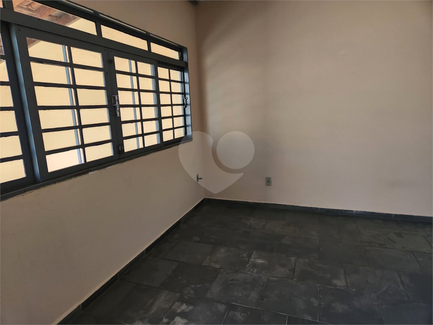 Casa à venda com 2 quartos em Vila Santa Maria (vila Xavier), Araraquara, SP