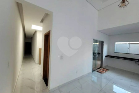 Casa à venda com 3 quartos, sendo 1 suíte,  no condomínio Reserva Ipanema I, Sorocaba - SP