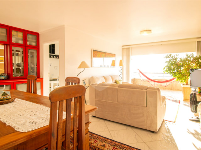 Apartamento à venda com 3 quartos, sendo 1 suíte,  em Alto da Boa Vista, São Paulo, SP