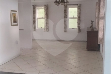 Casa à venda com 3 suítes em Jardim Pires de Mello, Sorocaba, SP