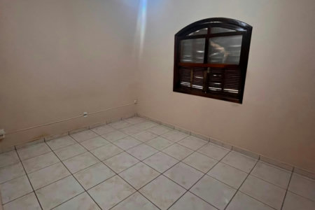 Casa para alugar com 4 quartos, sendo 2 suítes, ao lado da Unasp, em Parque Ortolândia, Hortolândia - SP