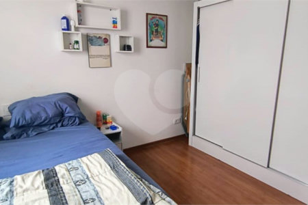 Sobrado à venda com 3 quartos, sendo 1 suíte, em Vila Butantã, São Paulo, SP