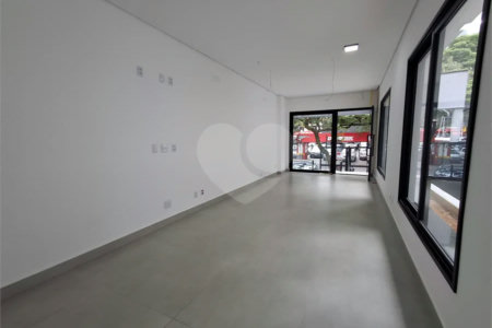 Salas comerciais de rua em localização nobre
