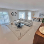 Casa com 4 quartos à venda em Albufeira, Algarve, Portugal – Vista para o mar e piscina
