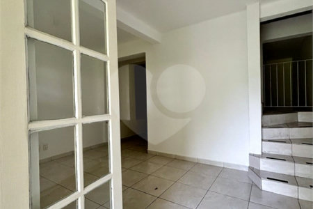 Sobrado à venda com 2 quartos em Barra Funda, São Paulo, SP