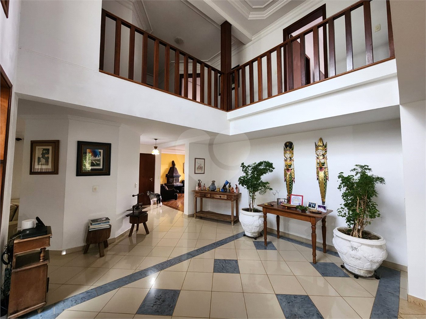 Casa à venda com 5 suítes no condomínio Suíça da Cantareira, Mairiporã - SP
