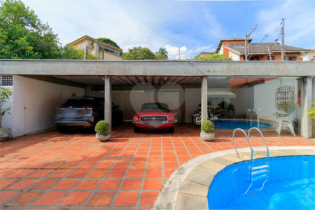 Casa à venda com 4 quartos, sendo 3 suítes, em Jardim Panorama, São Paulo, SP