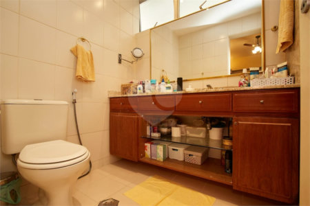 Apartamento à venda com 4 quartos, sendo 1 suíte, em Tijuca, Rio de Janeiro, RJ