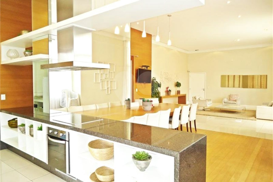 Apartamento à venda com 3 suítes em Santana, São Paulo, SP