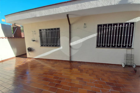 Casa à venda com 4 quartos, sendo 2 suítes, em Jardim Franca, São Paulo, SP