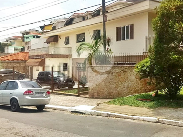 Sobrado à venda com 8 quartos, sendo 5 suítes, em Jardim França, São Paulo, SP
