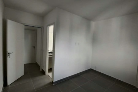 Apartamento à venda com 2 suítes em Jardim Ampliação, São Paulo, SP