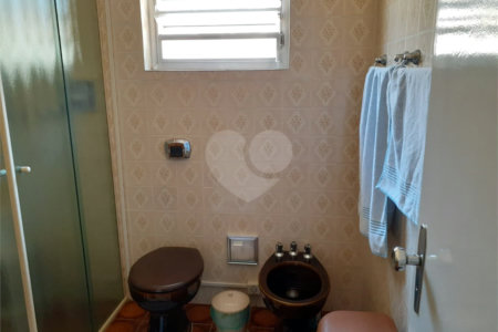 Sobrado à venda com 3 quartos, sendo 2 suítes, em Vila Anglo Brasileira, São Paulo, SP