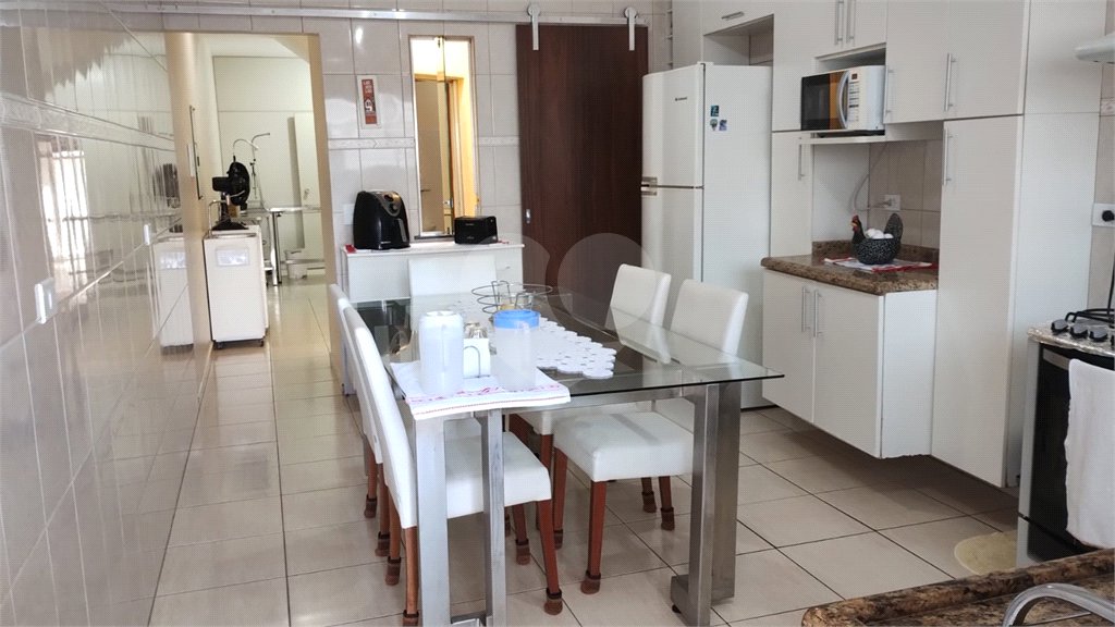 Sobrado à venda com 3 quartos, sendo 1 suíte,  em Penha, São Paulo, SP