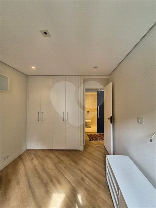 Apartamento à venda com 2 quartos, sendo 1 suíte, em Vila Andrade, São Paulo, SP