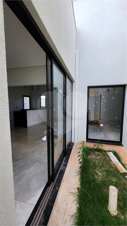 Casa à venda com 3 quartos, sendo 1 suíte, em Parque Atlanta, Araraquara, SP