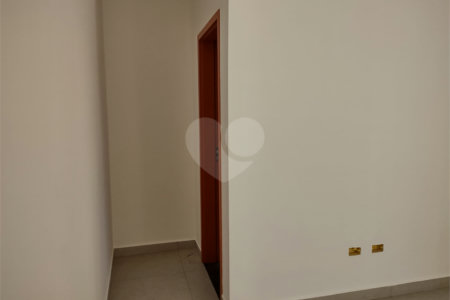 Casa à venda com 2 suítes em Jardim Santo Antônio, Atibaia, SP