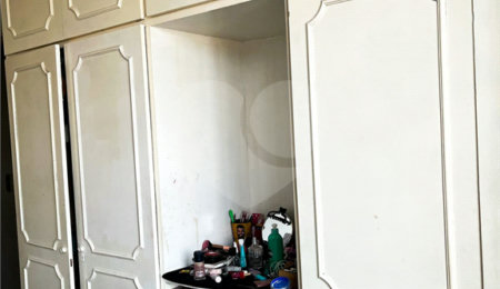 Casa à venda com 3 quartos, sendo 1 suíte,  em Vila Marari, São Paulo, SP