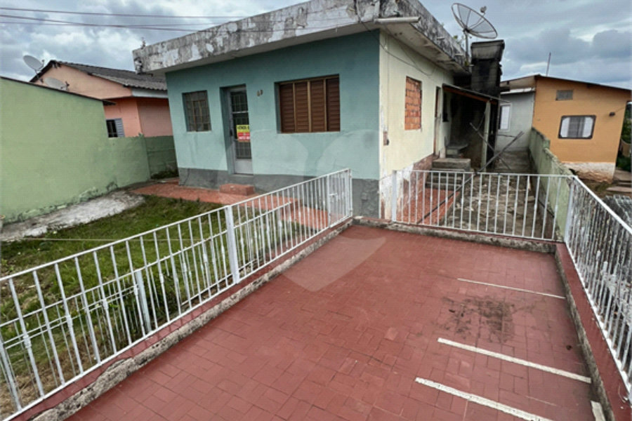Casa à venda com 4 quartos em Serra da Cantareira, Mairiporã, SP