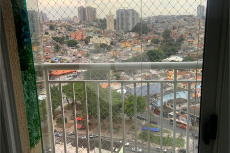 Apartamento à venda com 2 quartos, sendo 1 suíte, em Santo Antônio, Osasco, SP