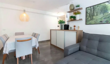 Apartamento à venda com 3 quartos, sendo 1 suíte,  em Jardim das Vertentes, São Paulo, SP