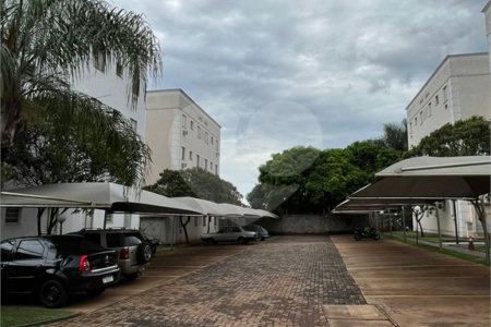 Apartamento no Condomínio Residencial Parque Romance.