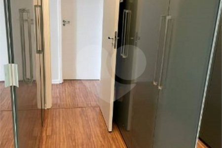 Apartamento à venda com 4 quartos, sendo 1 suíte,  em Parque São Jorge, São Paulo, SP
