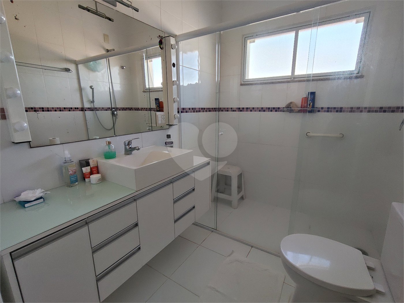 Casa para alugar com 6 quartos, sendo 4 suítes,  no Centro, Itapetininga, SP