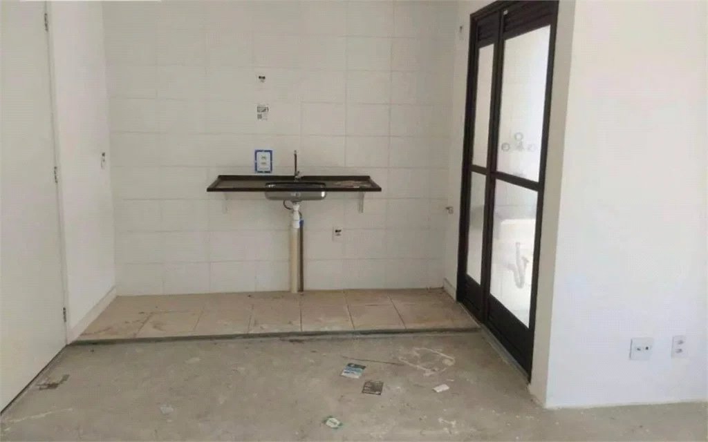 Apartamento à venda com 2 quartos em Parque Maria Helena, São Paulo, SP