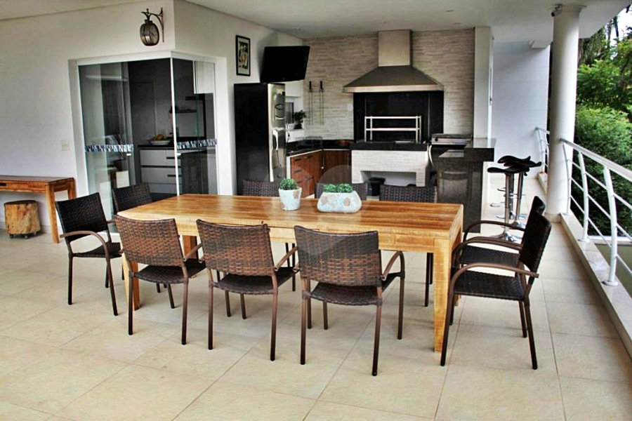 Casa à venda com 4 suítes em Tremembé, São Paulo, SP