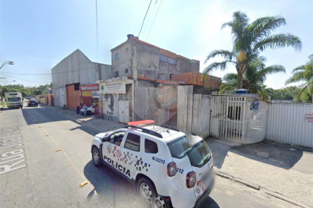 Apartamento à venda com 2 quartos em Jardim Itamarati, Poá, SP