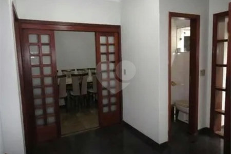 Casa à venda com 4 quartos em Jardim dos Prados, São Paulo, SP